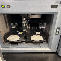 Waters Nano Acquity Sample Manager image 3